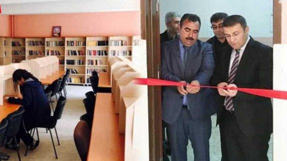Viranşehir Anadolu Lisesinin Kütüphane Açılışı Yapıldı.