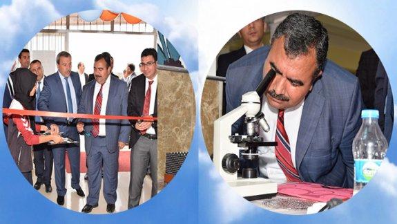 Fatih Sultan Mehmet Anadolu Lisesinde Tübitak 4006 Bilim Fuarı Açılışı Yapıldı
