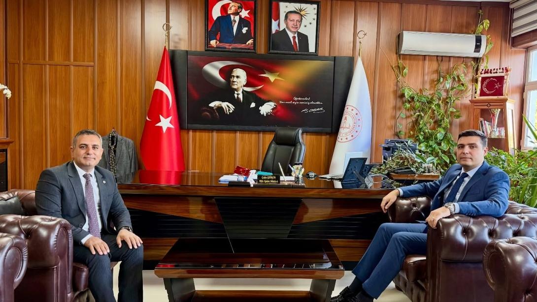 VİRANŞEHİR CUMHURİYET BAŞSAVCISI SN. BATUHAN SANDAL'IN İLÇE MİLLİ EĞİTİM MÜDÜRÜ SN. ÇETİN GÖREN'İ ZİYARETİ...